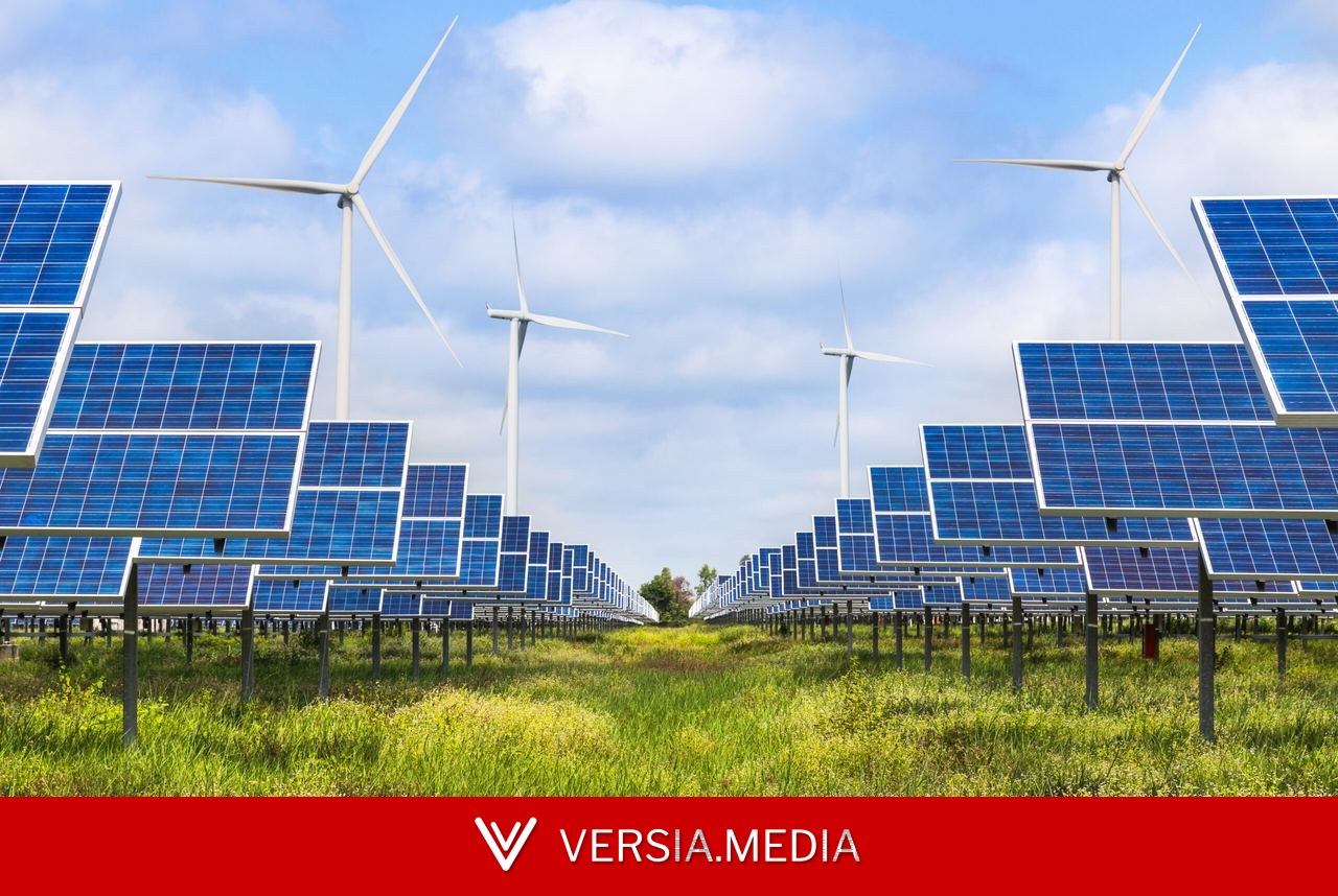 Stalled US Permits Threaten $121 Billion in Wind and Solar Investment, Report Shows